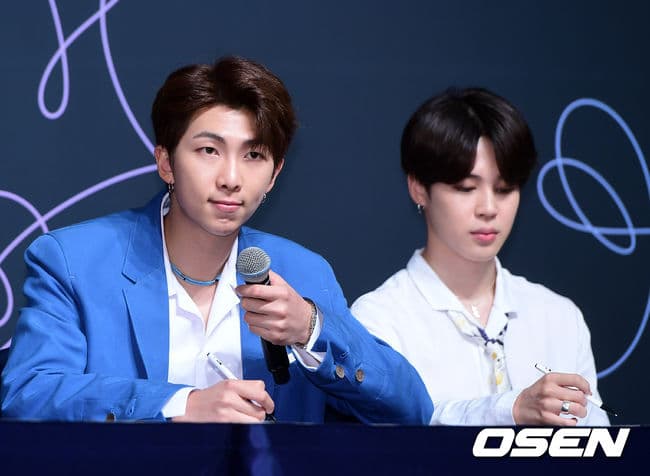 방탄소년단 RM — 사진방탄소년단 RM,'꼼꼼하게 메모'