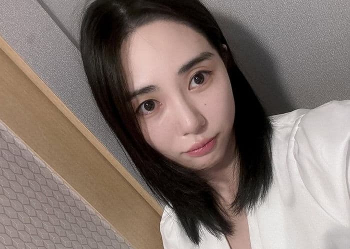 권민아 — 'AOA 출신' 권민아, 피부과 상담실장 됐다... "편하게 찾아주세요"