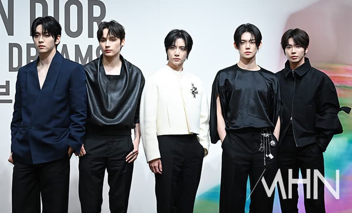 투모로우바이투게더 — 포토 투모로우바이투게더 '훈훈하네'