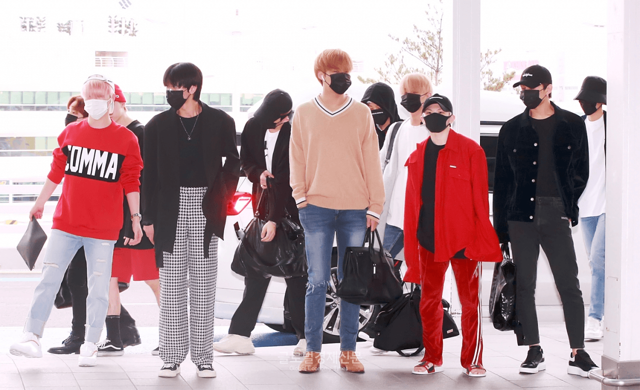 세븐틴 — GET포토 세븐틴(Seventeen), '아시아투어 잘 다녀올게요!'